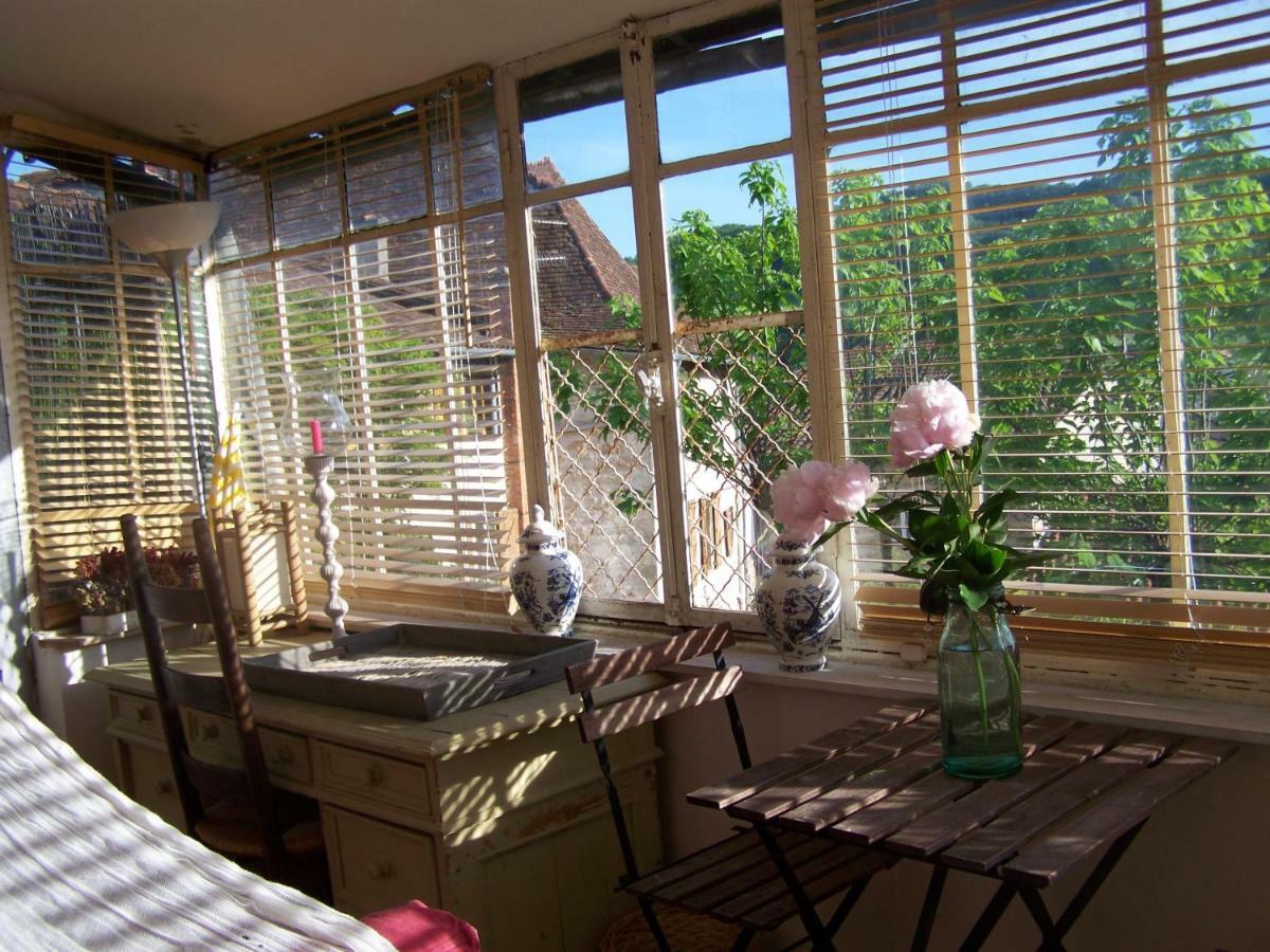 Lilas-Rose Hotel Figeac Exterior photo